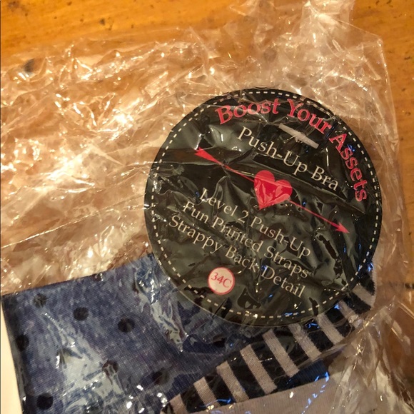 Yandy tshirt bra (push-up) NTW - Picture 2 of 3